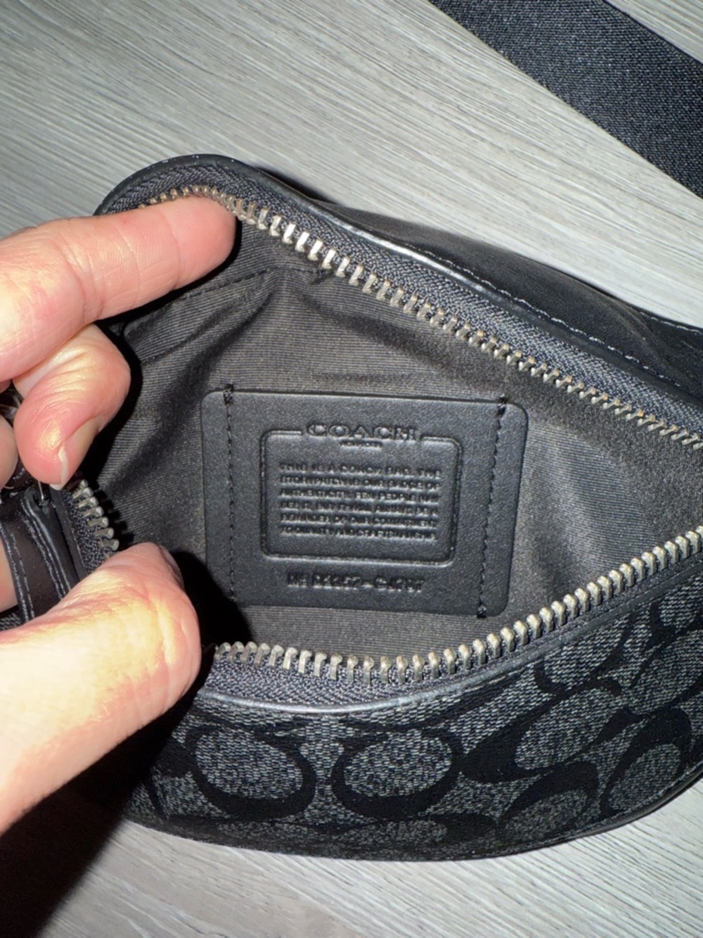 Coach Black Signature Canvas Sling/Waist Bag with Leather Trim - Picture 2 of 5
